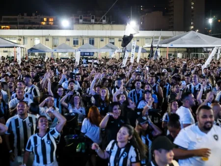 Botafogo Realiza Fan Fest com Roda de Samba em General Severiano para a Libertadores