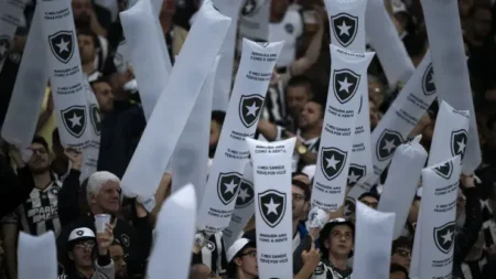 "Botafogo Vende 18 Mil Ingressos em 2 Horas para o Niltao Fan Fest da Final da Libertadores"