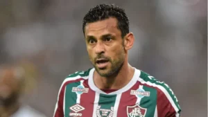 Celso Barros critica atitude de Fred no Fluminense e faz críticas a Bittencourt: "Lá não tem..."