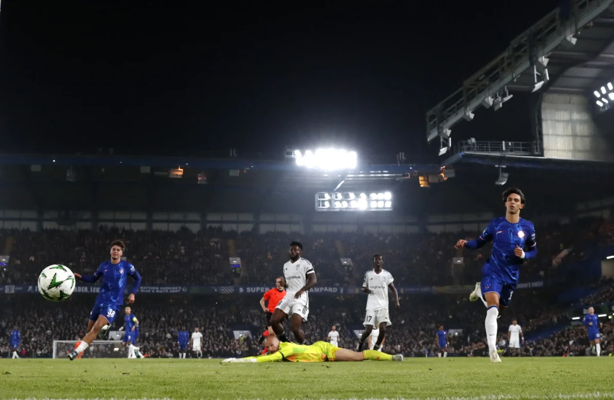 Chelsea Aplica Maior Goleada da História da Liga Conferência e Assume Liderança Geral