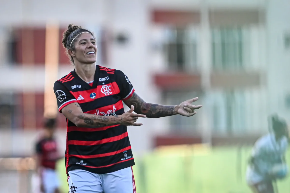 Cristiane renova com o Flamengo até 2026: Detalhes da renovação.