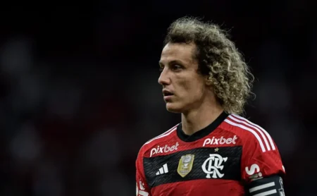 David Luiz sobre seu futuro no Flamengo: "O futuro é de Deus, mas o que diz sobre sua carreira?"