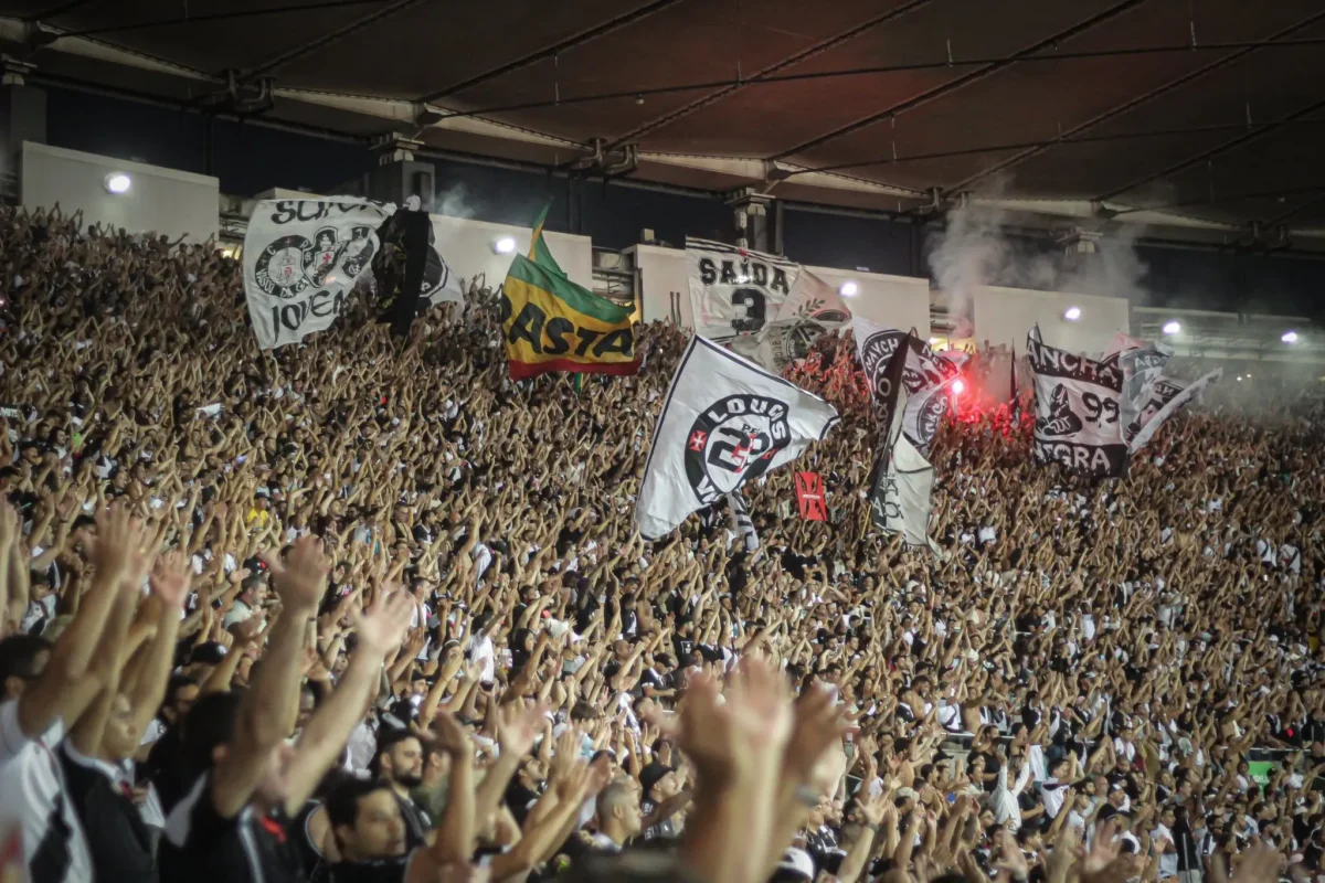 Desempenho do Vasco fora de São Januário: números em outros estádios nos últimos 10 anos