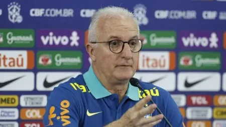 Dorival Jr. comenta empate da Seleção Brasileira: "Merecíamos uma sorte melhor"