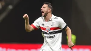 Escalação do São Paulo x Atlético-MG: Calleri ainda é dúvida e Zubeldía recebe reforços para confronto