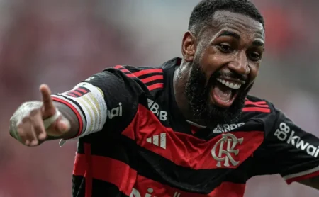 Flamengo pode aceitar oferta de € 14 milhões por Fabrício Bruno na próxima semana