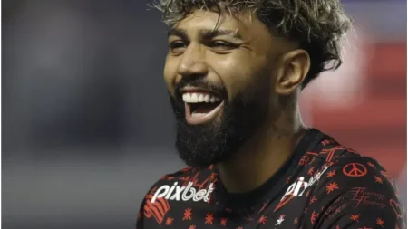 Gabigol após saída do Flamengo: Destinos possíveis no Santos e Cruzeiro