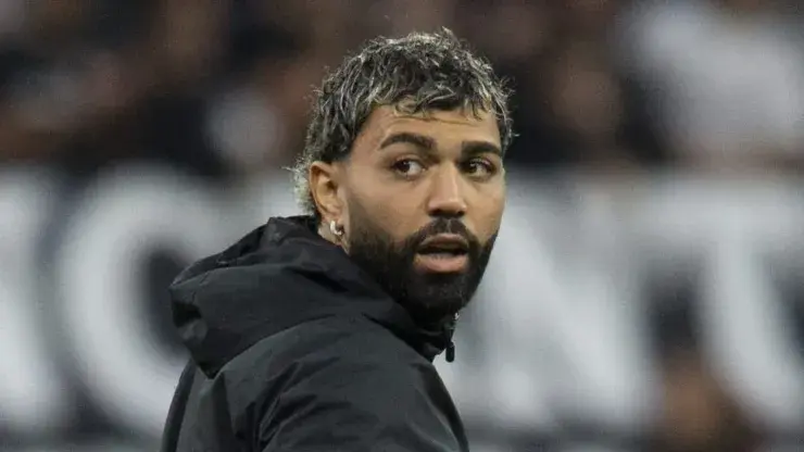 Gabriel Barbosa (Gabigol) é cobiçado pelo México e Arábia: Cruzeiro enfrenta concorrência para contratar o jogador.