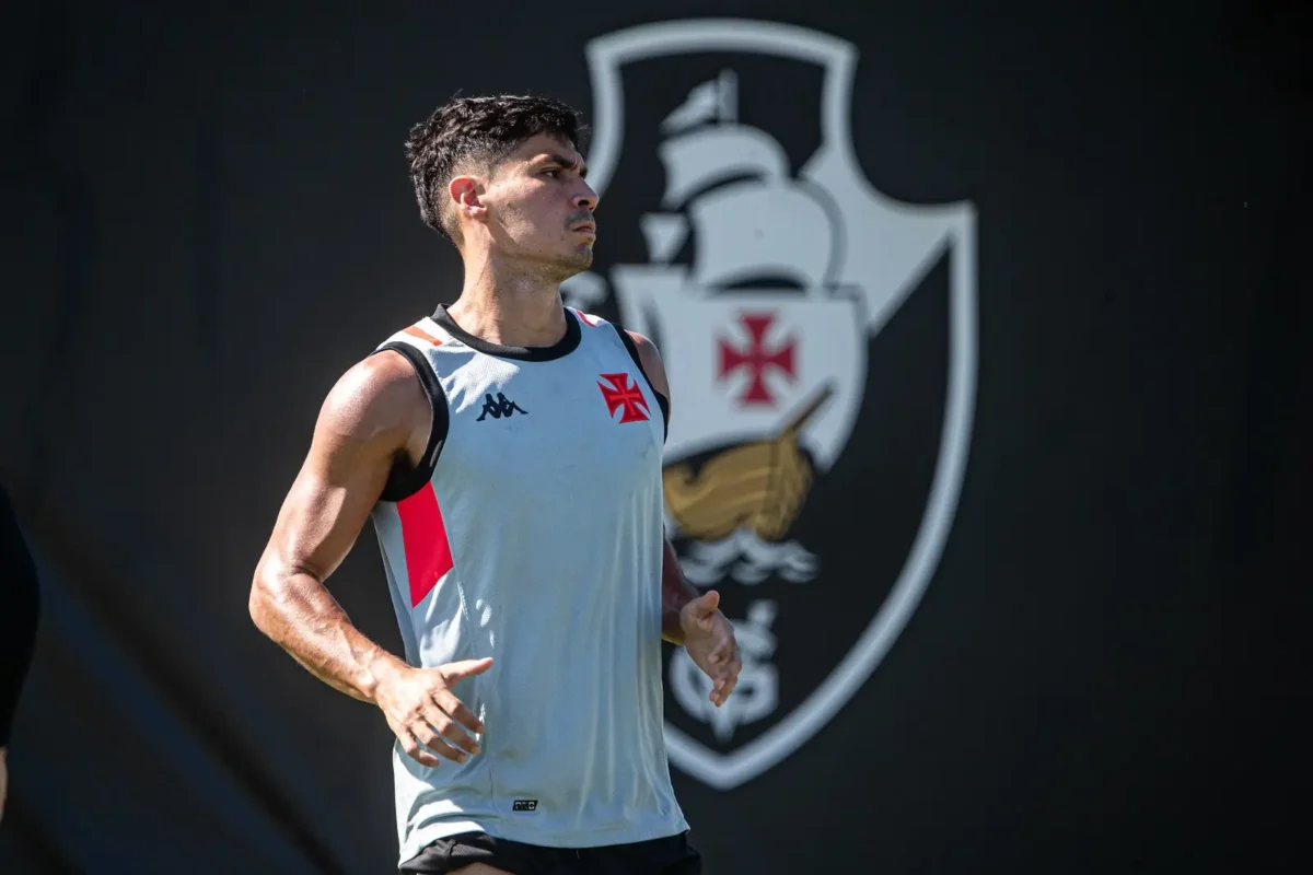 Galdames sem espaço no Vasco: negociador transferência com Universidad de Chile