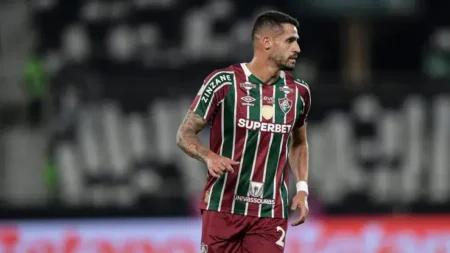 Grêmio prepara plano B caso não consiga contratar Quintero e Renato Augusto ganha força no mercado