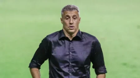 "Hernán Crespo pode ser o substituto de Renato Portaluppi no Grêmio: ex-jogador do São Paulo é cotado para comando técnico"