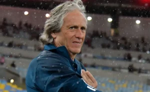 "Negociação em Andamento: BAP Converte com Jorge Jesus sobre Possível Retorno ao Flamengo após Al-Hilal"