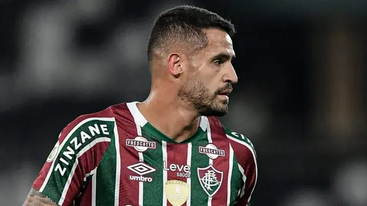 Renato Augusto é elogiado por Mano Menezes após renascer no Fluminense X Fortaleza: "Um jogador essencial"