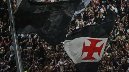 "Vasco Consegue Autorização e Lança Nova Leva de Ingressos para Jogo Contra o Internacional"