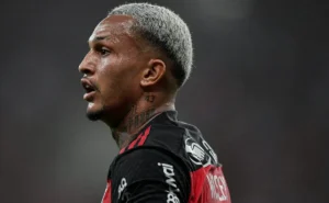 Wesley brilha no Flamengo de Filipe Luís e se consolida como "Melhor do Brasil" na vitória sobre o Atlético-MG.