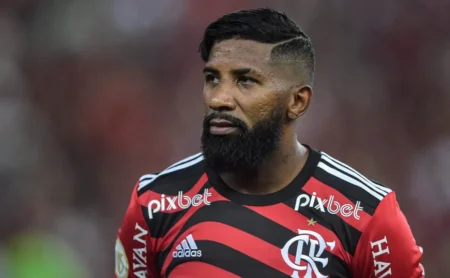 Ex-jogador do Flamengo e Campeão da Libertadores em 2022 retorna ao Mengão