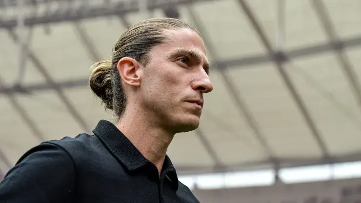 Filipe Luís: Férias ao Flamengo e Novas Oportunidades para o Internacional no Brasileirão