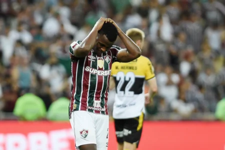 Fluminense: ineficiência do ataque é a marca do time no Brasileiro, com 3ª pior média de finalizações por gol.