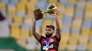 Gabigol de volta ao Flamengo em 2025: Torcedores de Fortaleza aprovam a hipótese de retorno.