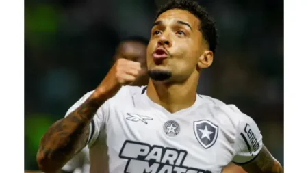 "Gregore admite erro em gol contra do Botafogo no jogo contra o Palmeiras"