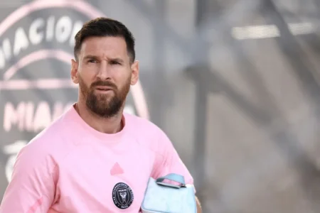 "Leo Messi Declara Sua Admiração pelo Barcelona: 'Sinto Muita Falta'"