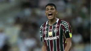 "Como o Fluminense pode evitar o rebaixamento no Brasileirão: resultados necessários na reta final"