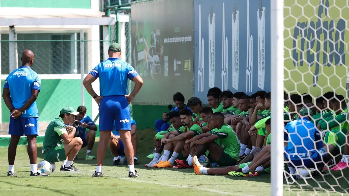 "Palmeiras Busca Repetir Feito Histórico nos Pontos Corridos: Simulação da Reta Final"