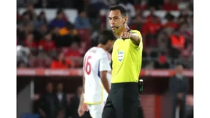 "Polêmica com o Botafogo: como Facundo Tello se tornou um dos principais focos de discussão da final da Libertadores"