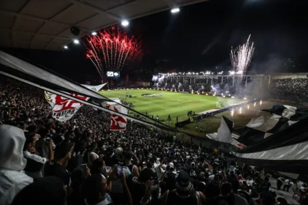 "Vasco apresenta segundo melhor desempenho em São Januário nos últimos 10 anos"