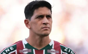 Cano pode deixar o Fluminense e jogar no tricampeão da Libertadores