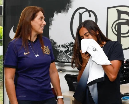 Corinthians confirma Andressa Alves até o final de 2027