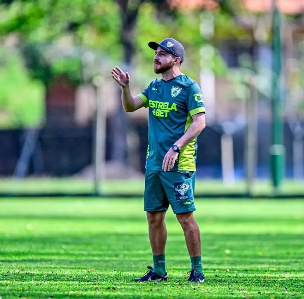 Entrevista de William Batista: América-MG anuncia o novo treinador da equipe