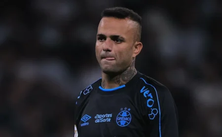 Ex-Corinthians, Luan tem futuro promissor e voltará a jogar em 2025