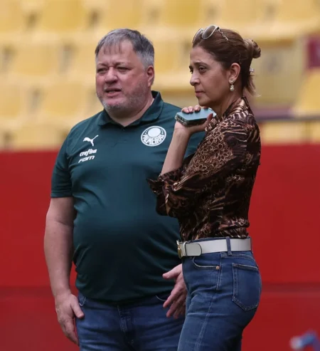 Ex-atleta do Palmeiras critica postura "despreparada" do time em última partida do Campeonato Brasileiro.