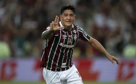 Flamengo negocia a contratação de Germán Cano, do Fluminense, e detalhes são revelados