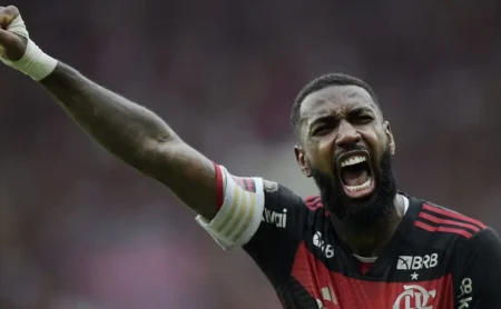 Gerson avalia o ano passado no Flamengo, destaca os aprendizados e agradece à torcida