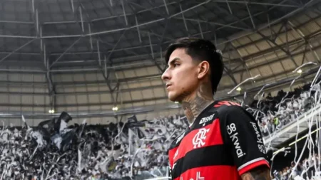 "José Boto pode negociar Erick Pulgar com clubes estrangeiros se Flamengo não renova com o atleta"