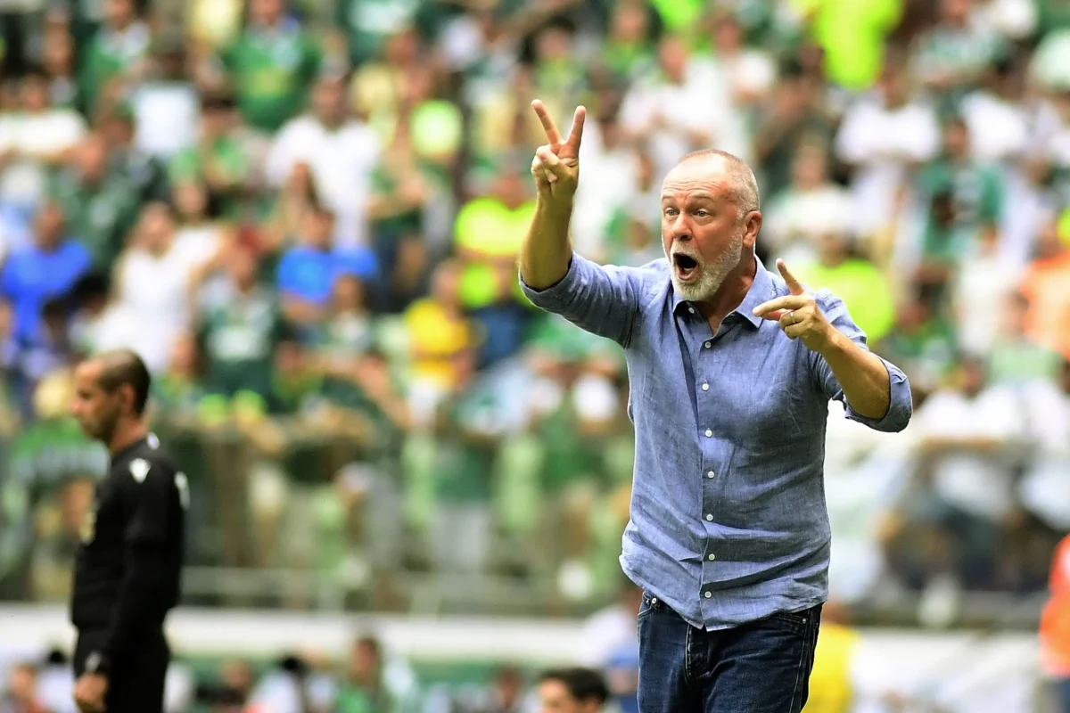 "Mano comemora histórico do Fluminense na Série A: 'Pagamos uma dívida grande com a nossa dedicação'"