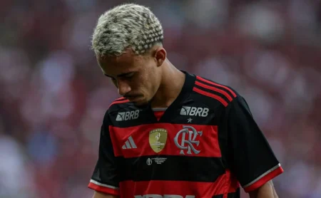 Matheus Gonçalves admite ter cogitado saída do Flamengo antes de Filipe Luís chegar