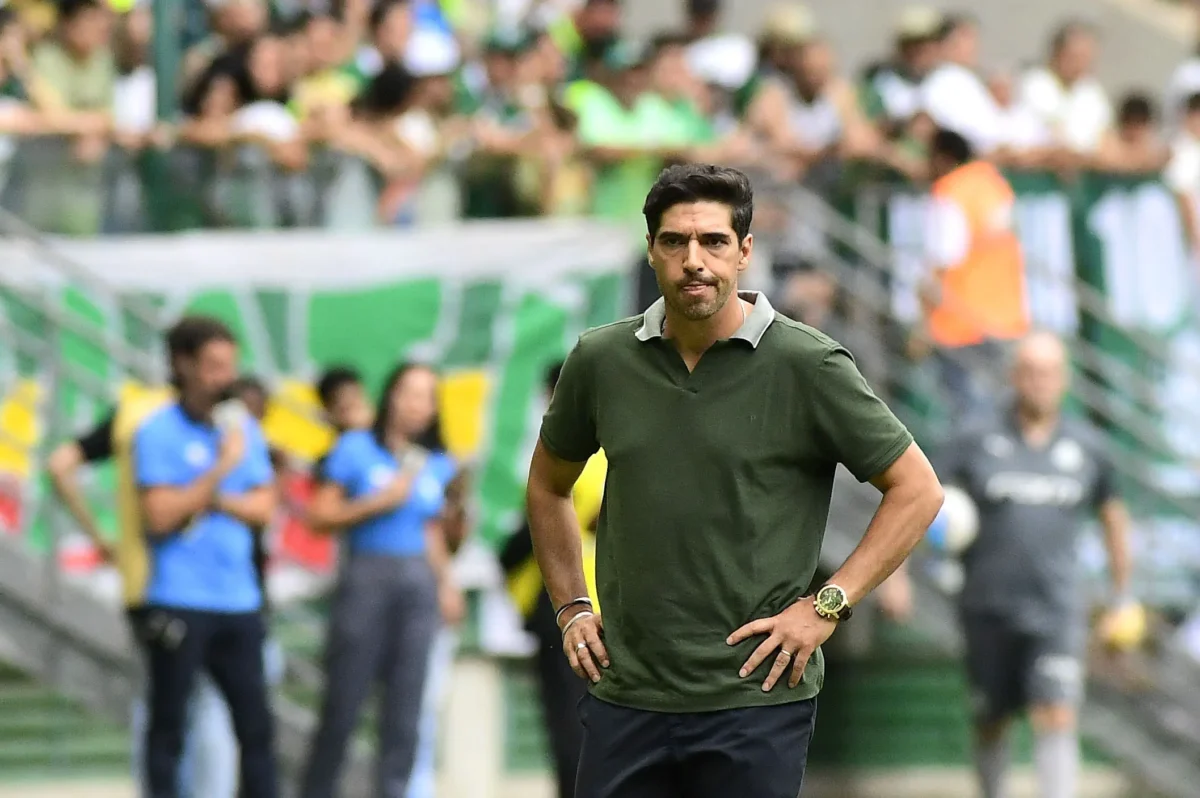 Palmeiras: Abel prevê até cinco chegadas para 2025 e prioriza investimento em jovens talentos