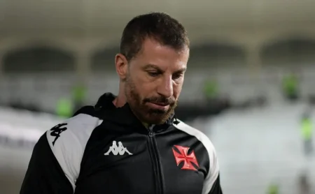 Surpresa no Vasco: Fluminense contrata atacante Joaquín Lavega