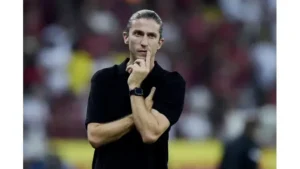 "Flamenguistas elogiaram a Filipe Luís: 'Muito melhor que Tite em sua gestão'"