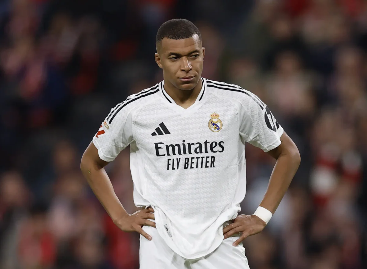 Imprensa Espanhola Critica Mbappé e Destaca Crise do Real Madrid: "Se Acostuma a Perder"