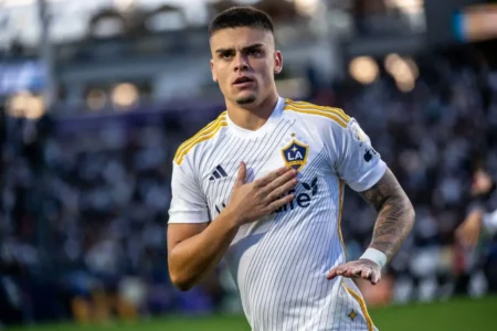 LA Galaxy e New York RB se enfrentam na final da MLS