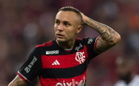 Situação de Everton Cebolinha no Flamengo: Quando Ele Voltará aos Gramados?