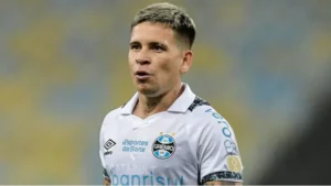 "Yeferson Soteldo é um jogador aberto a sua volta ao Santos e aguarda decisão oficial do presidente Marcelo Teixeira".