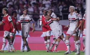 A Inteligência Artificial prevê vitória de São Paulo sobre Portuguesa com placar 2 x 0