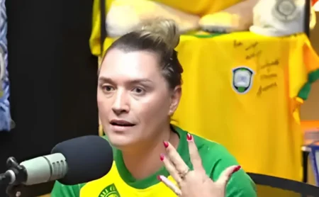 Ana Thaís Reclama contra Dudu após Ofensas a Leila no Palmeiras: "É muito feio"