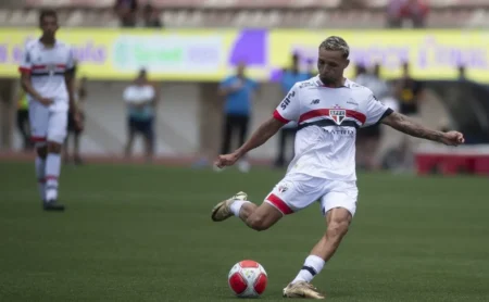Após a Copinha, Matheus Alves lança provocação no Corinthians: "Eles choram"