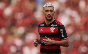 Arrascaeta pode sair do Flamengo e campeão da Libertadores